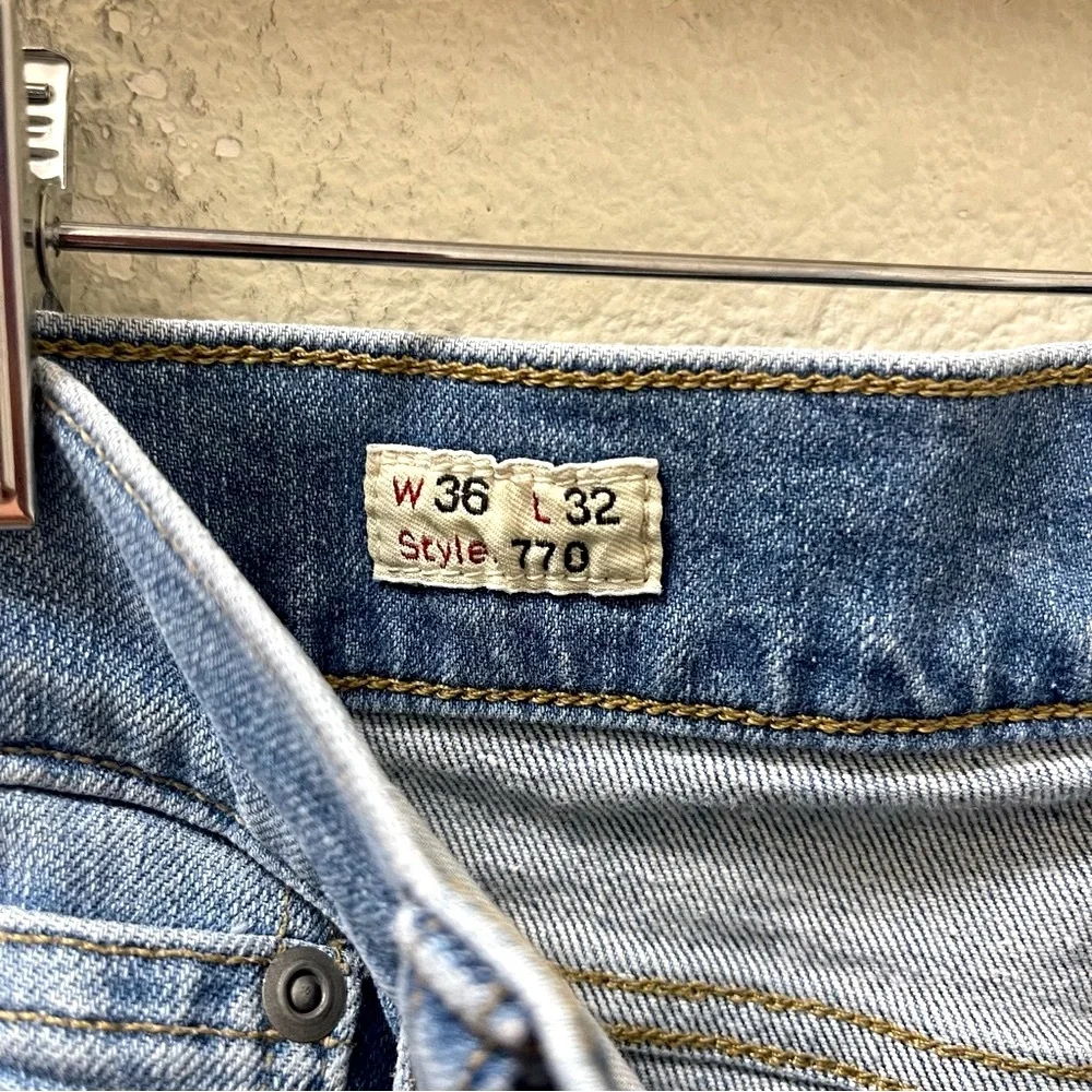 J.Crew 770 Straight-Fit Stretch Jean